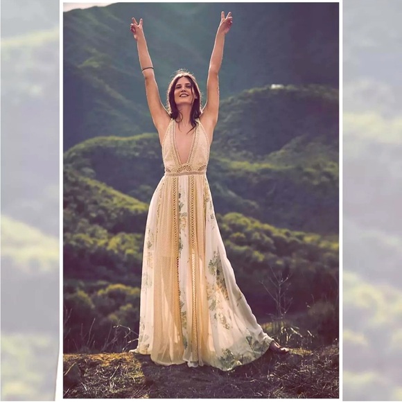 Free People Queen Of The Sun Open Back Crochet Lace Floral Printed Maxi Dress